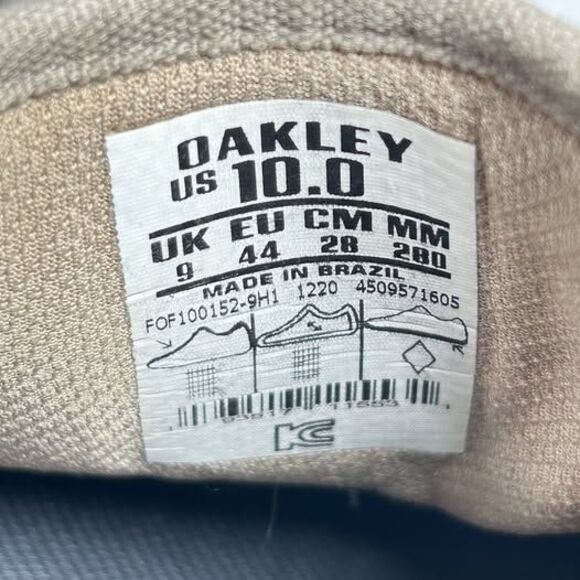 Like New Oakley Men\'s Slip-On Canvas Skate Shoes Size 10 main image 5